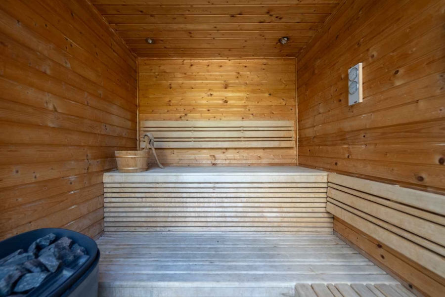 2 Bedroom Property for Sale in Green Point Western Cape